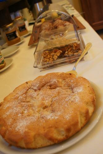 Ricotta-Kuchen und Dessert zum Frühstück